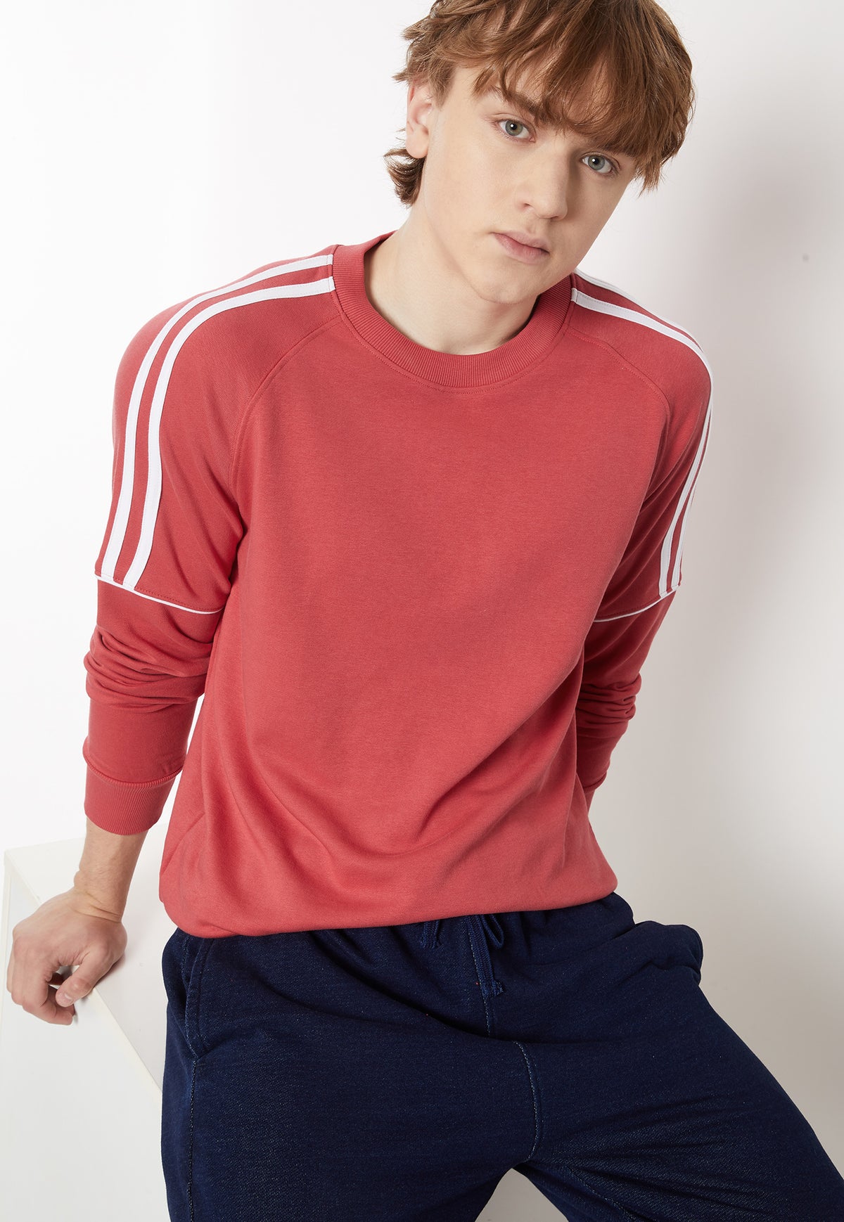 Ayke Men Side Striped Sweatshirt – Red – view 1